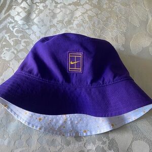 Nike Tennis Wimbledon White Splatter Purple Reversible Bucket Hat